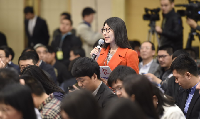 “城乡一体化示范区党建带群建拓展城市社区服务平台”